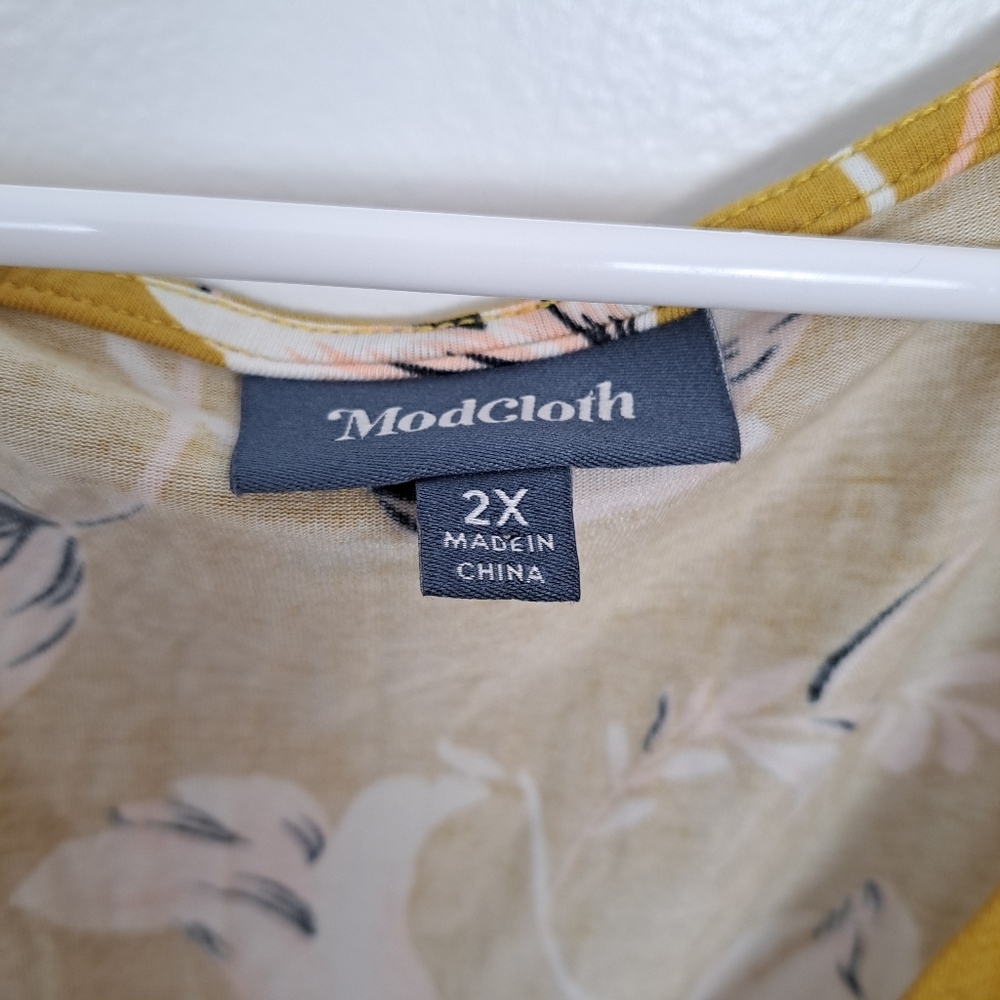 Modcloth Yellow White Floral Stretchy Girly Dainty Spring Cute Shirt Size 2X - Picture 4 of 7